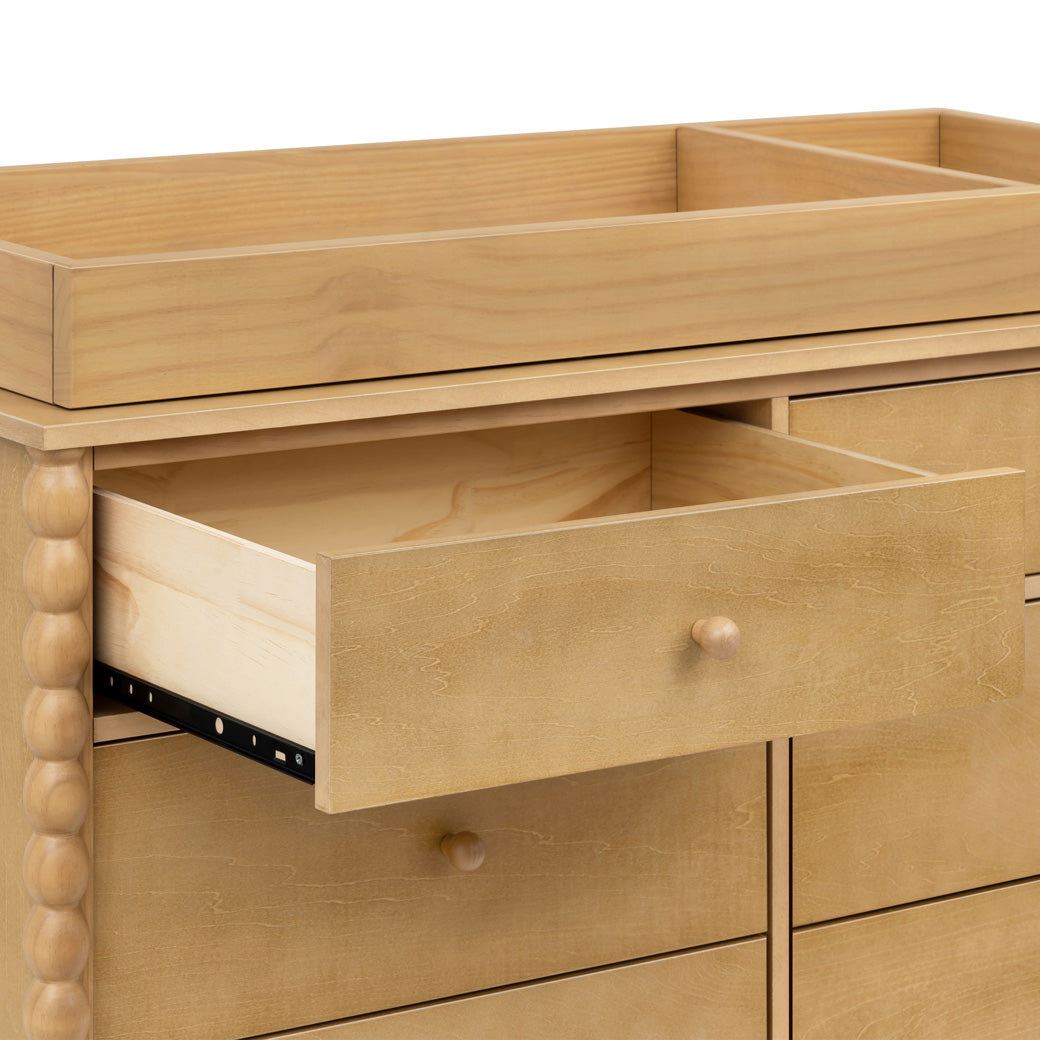 Lainey Bobbins 6-Drawer Dresser