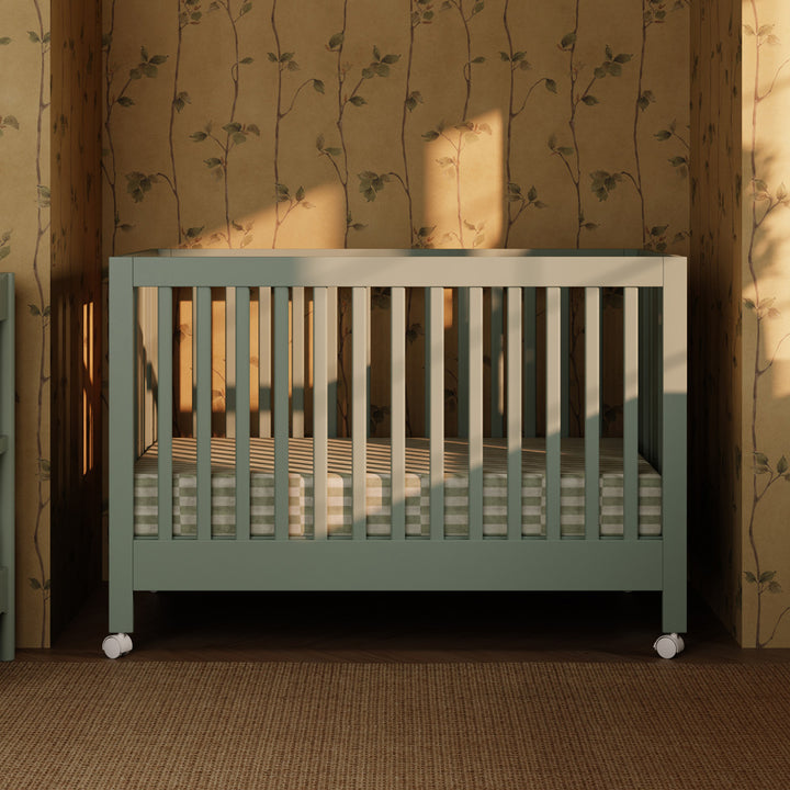 Maki Portable Folding Crib + Conversion Kit