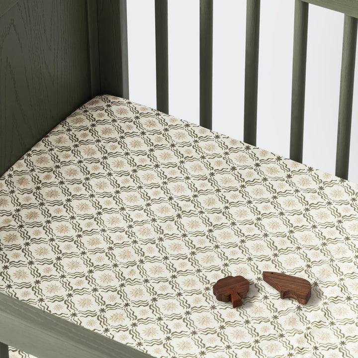 All-Stages Midi Crib Sheet in GOTS Certified Organic Brushed Cotton