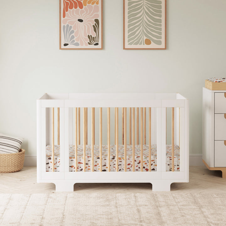 Yuzu 8-In-1 Convertible Crib With All Stages Conversion Kits