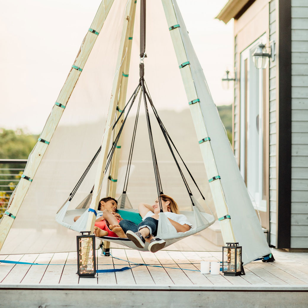 Bijou Sky Hover Swing