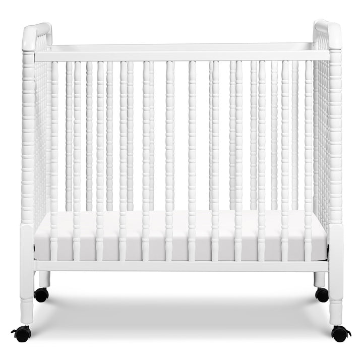 Jenny Lind 3-in-1 Convertible Mini Crib