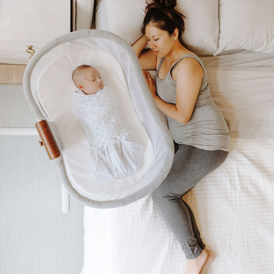 BassiNest Swivel Sleeper 4.0 Air with Dreamweave Breathable Pad