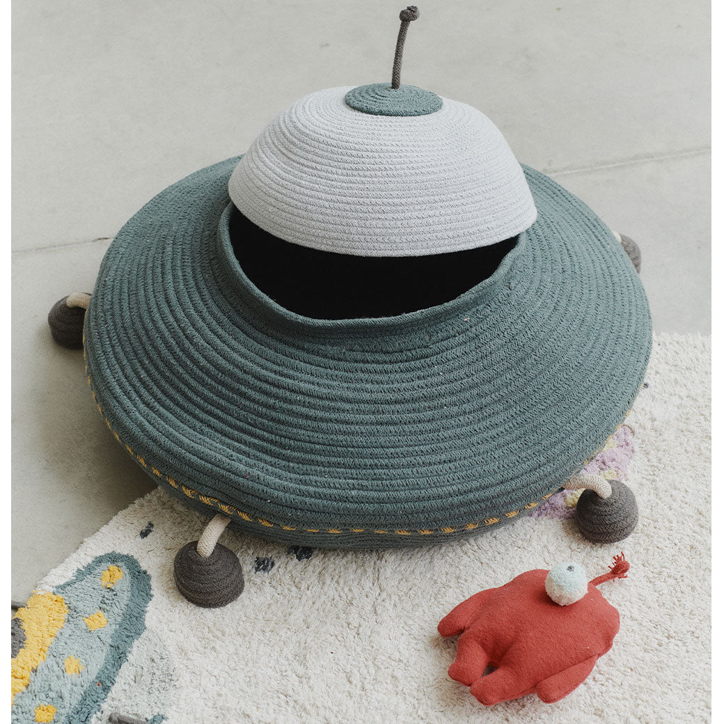 UFO Basket