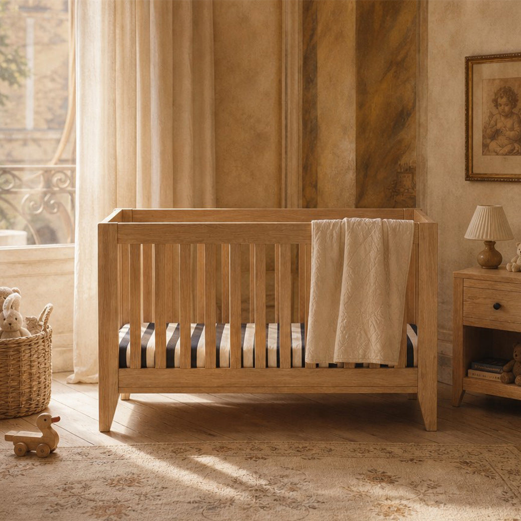 Mira Crib