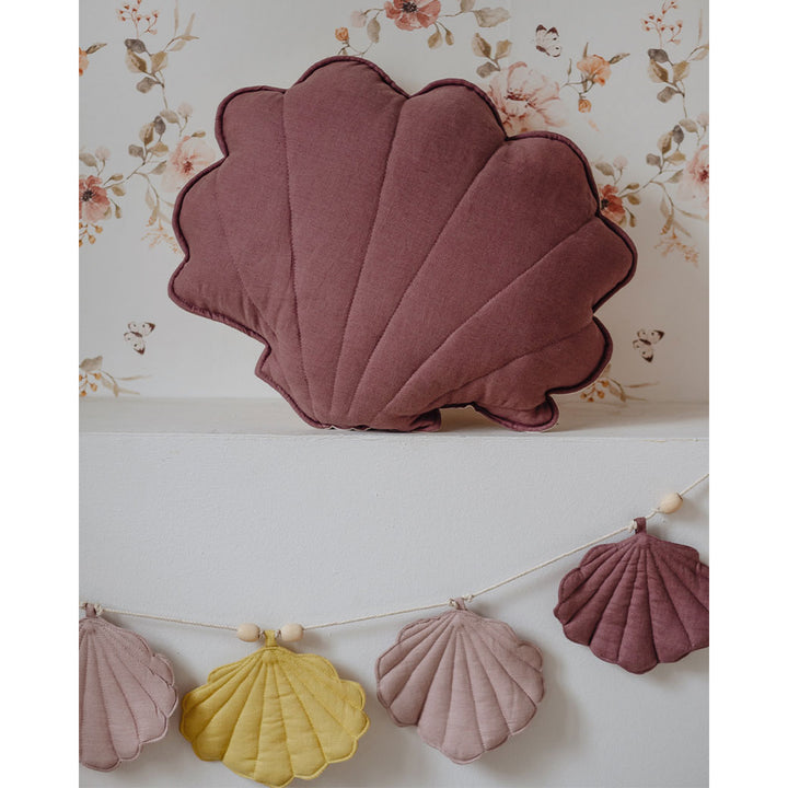 Linen Shell Pillow