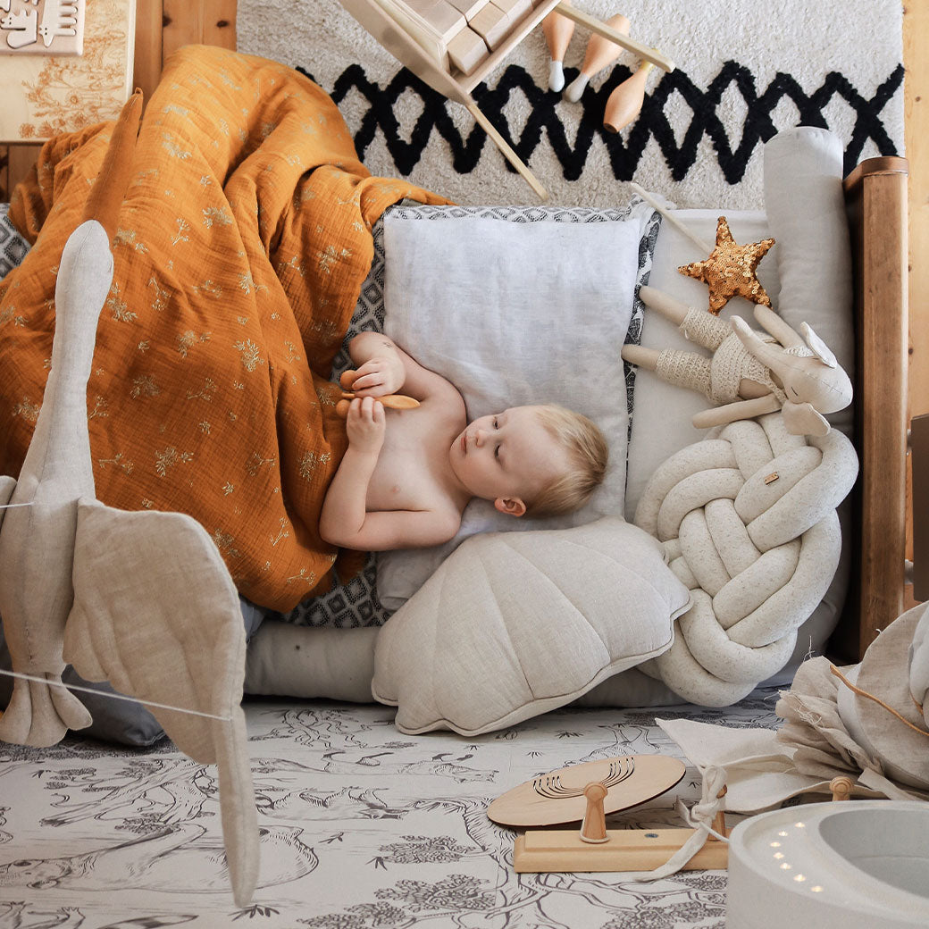 Linen Shell Pillow