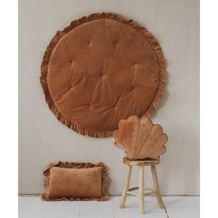 Round Mat with Frill