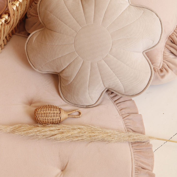 Round Mat with Frill