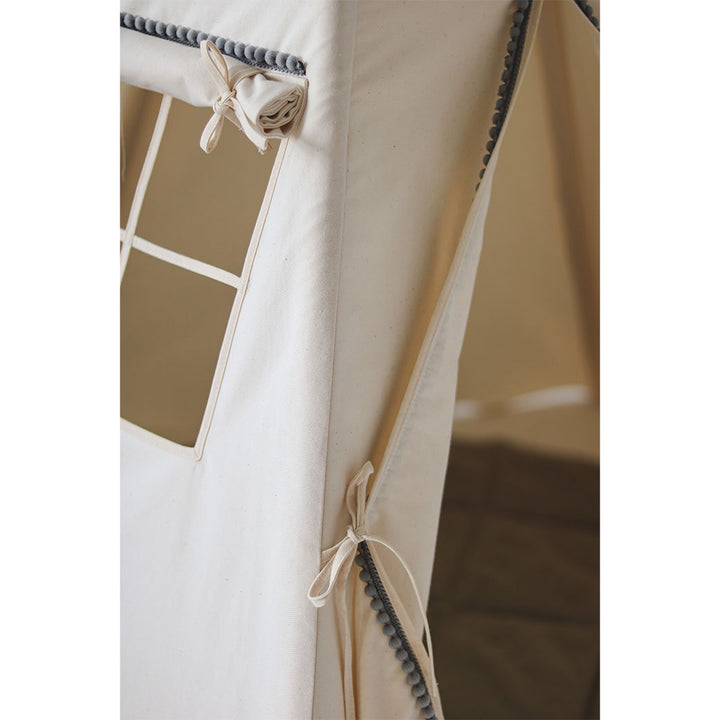 Teepee Tent with Pompoms