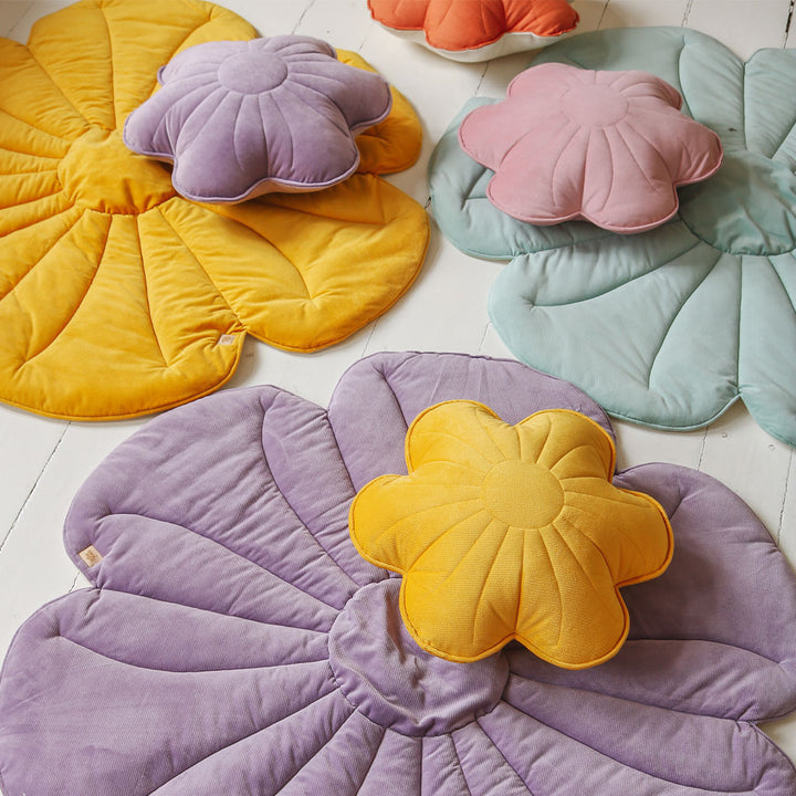 Velvet Flower Mat