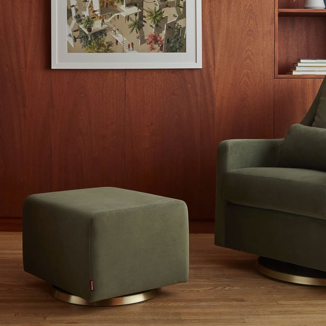 Gliding Ottoman