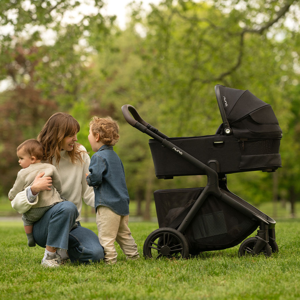 DEMI icon Stroller + PIPA Series Travel System