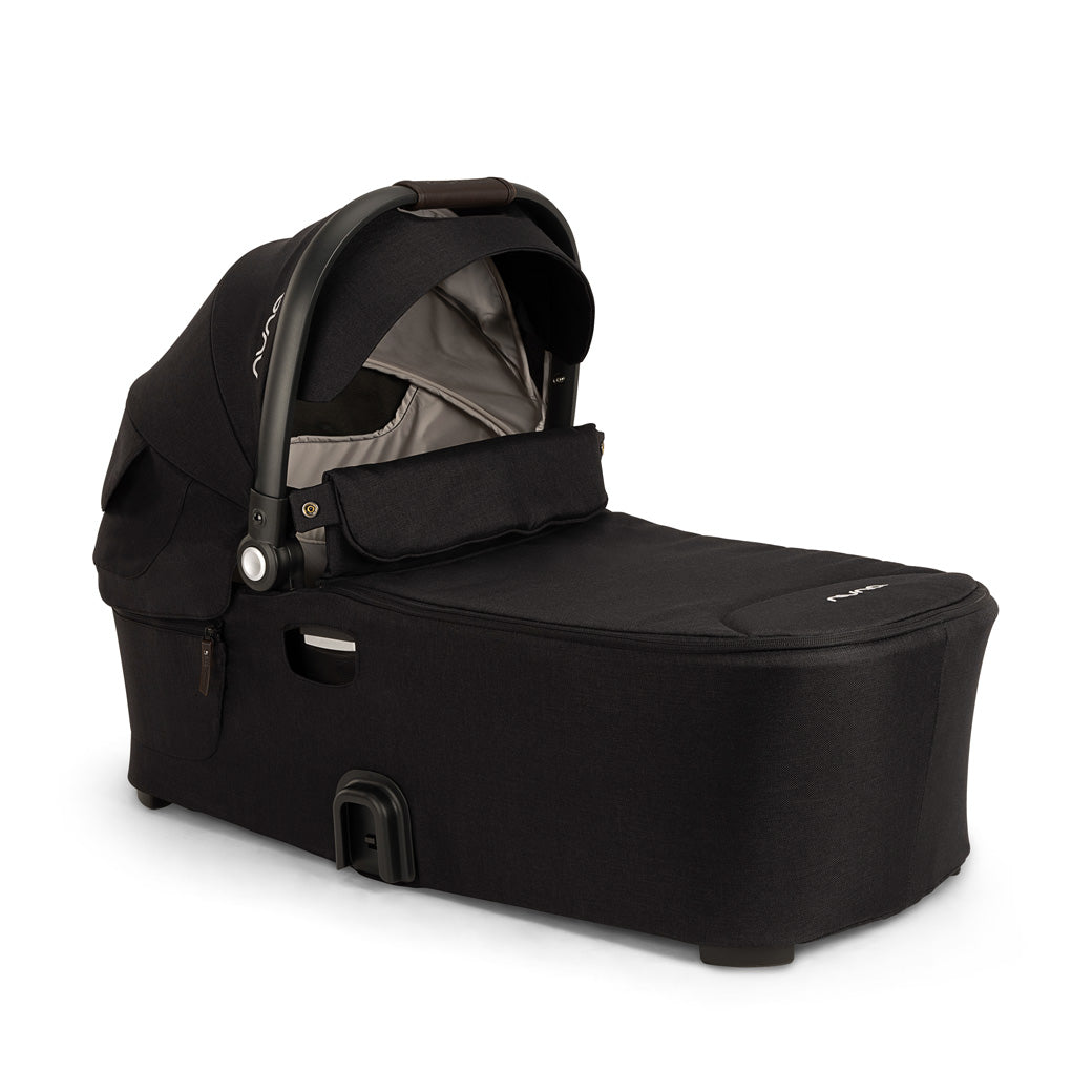 DEMI Next Bassinet + Stand