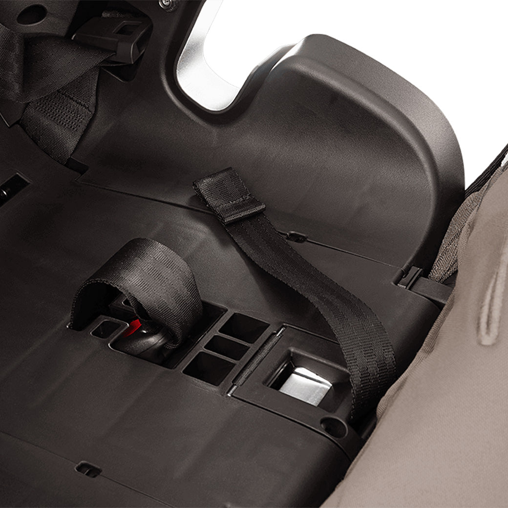 LUMN Harness FR-Free Booster Seat