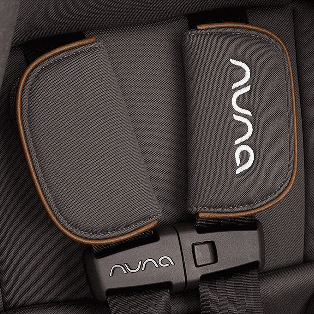 LUMN Harness FR-Free Booster Seat