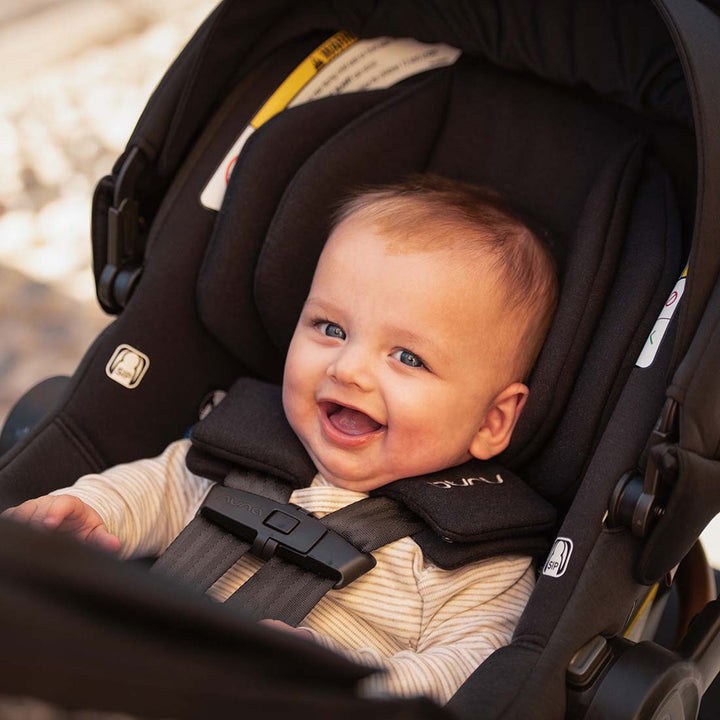 TRVL lx Stroller + Carry Bag