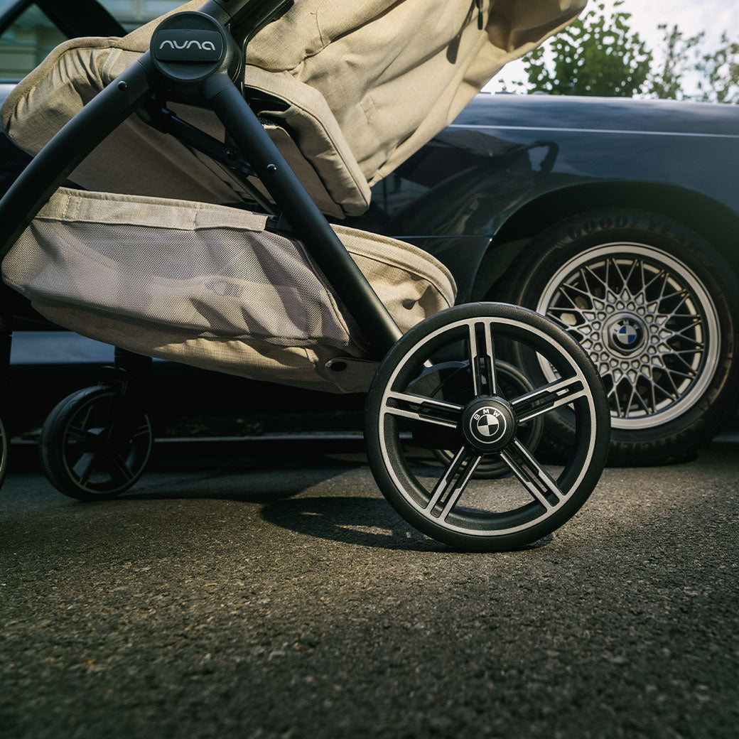 TRVL lx Stroller + Carry Bag