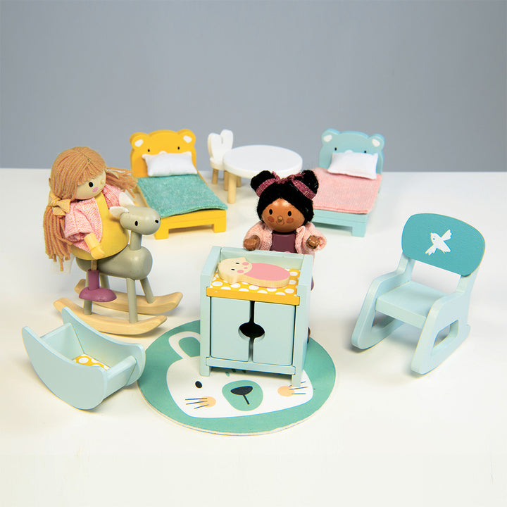 Dolls House Children's Room Furniture