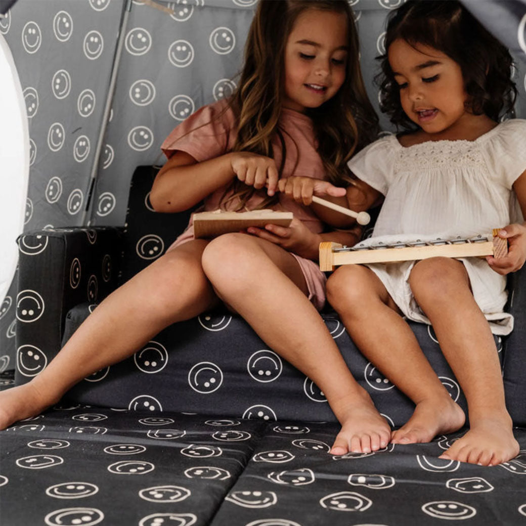 Play Tent