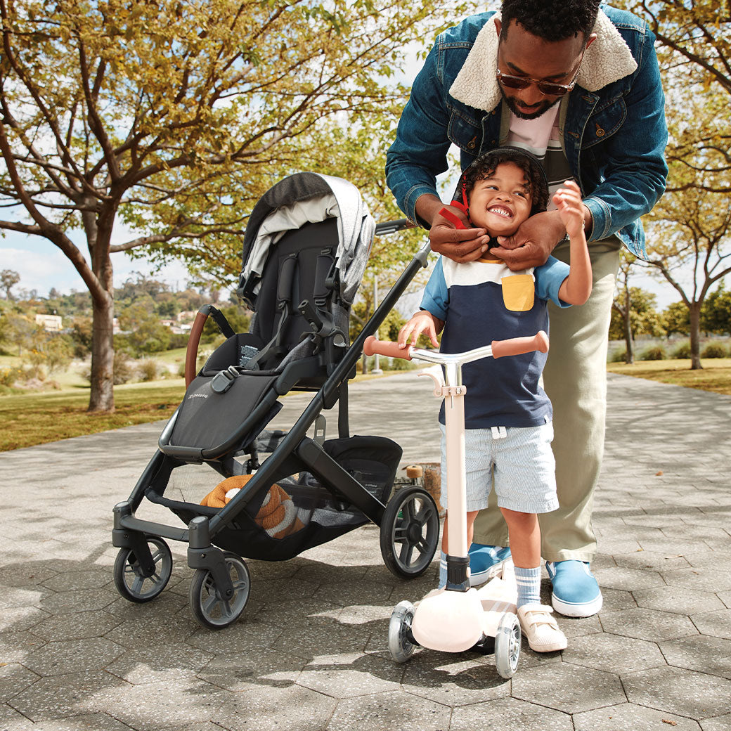 Cruz V3 Stroller