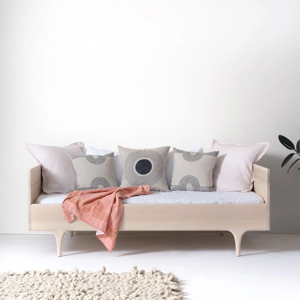 Divan Twin Bed